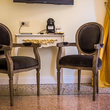 Trastevere Royal Suite Trilussa โรม ภายนอก รูปภาพ
